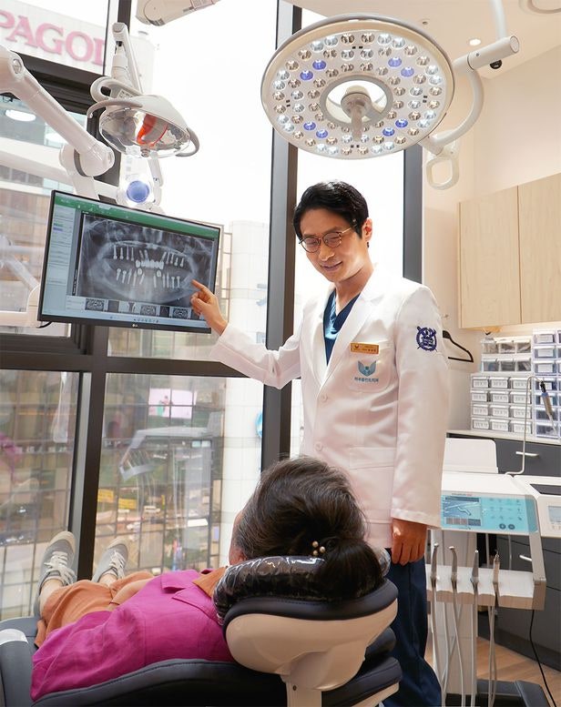 강남역치과 하루플란트치과 변성만 대표원장님 언론 인터뷰 소식 사진 3