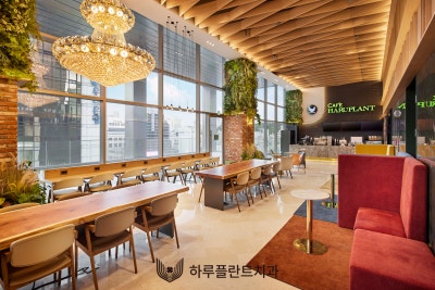 하루플란트치과 9월 진료일정 및 카페 테라스 오픈 소식 사진 3