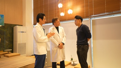 미국 치과의사 방문, 하루플란트치과 임플란트 세미나와 라이브서저리 사진 16