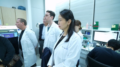 미국 치과의사 방문, 하루플란트치과 임플란트 세미나와 라이브서저리 사진 10