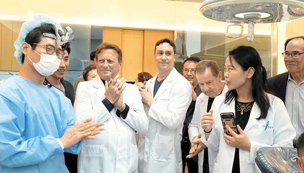 하루플란트치과 변성만 원장 <조선일보 메디컬리포트> 인터뷰