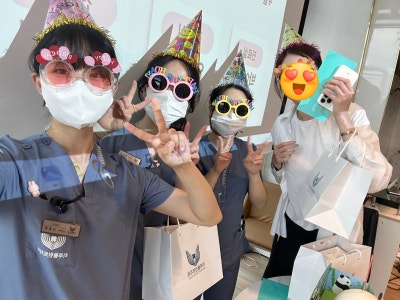 강남역치과 하루플란트치과 일상 4월 직원 생일파티 현장!