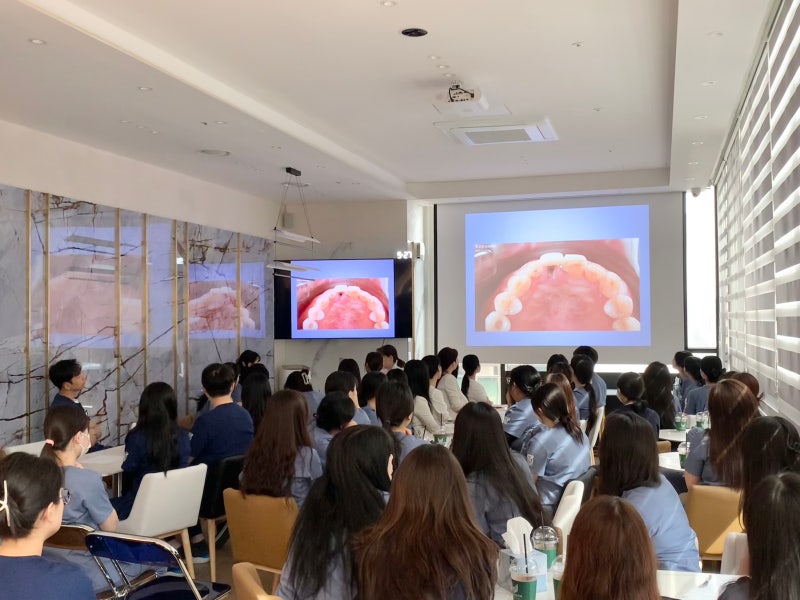 강남치과추천 하루플란트치과 5월 일상 (원내 세미나, 생일파티)