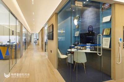 임플란트 수명 오래 유지하려면 이렇게 하세요 사진 8