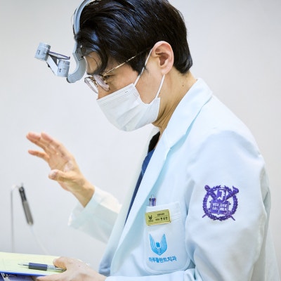 하루플란트치과 김형규 원장 TV조선 역전의한방 구강 관리법 출연 사진 7